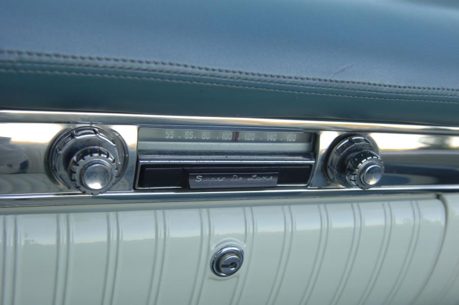  Oldsmobile 98 Fiesta Convertible 1953 года  (фото 71 из 87)